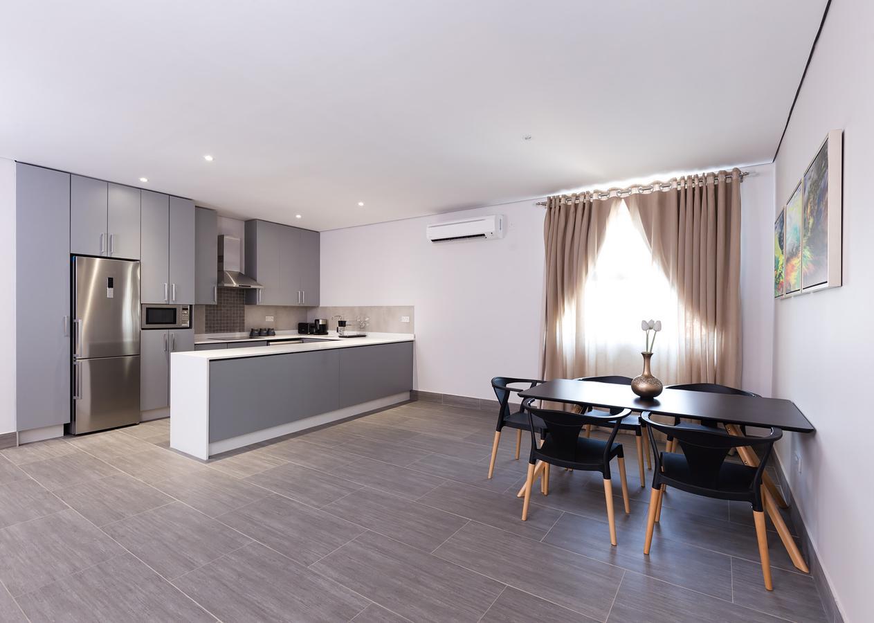 City Mews On Independence Gaborone Luaran gambar