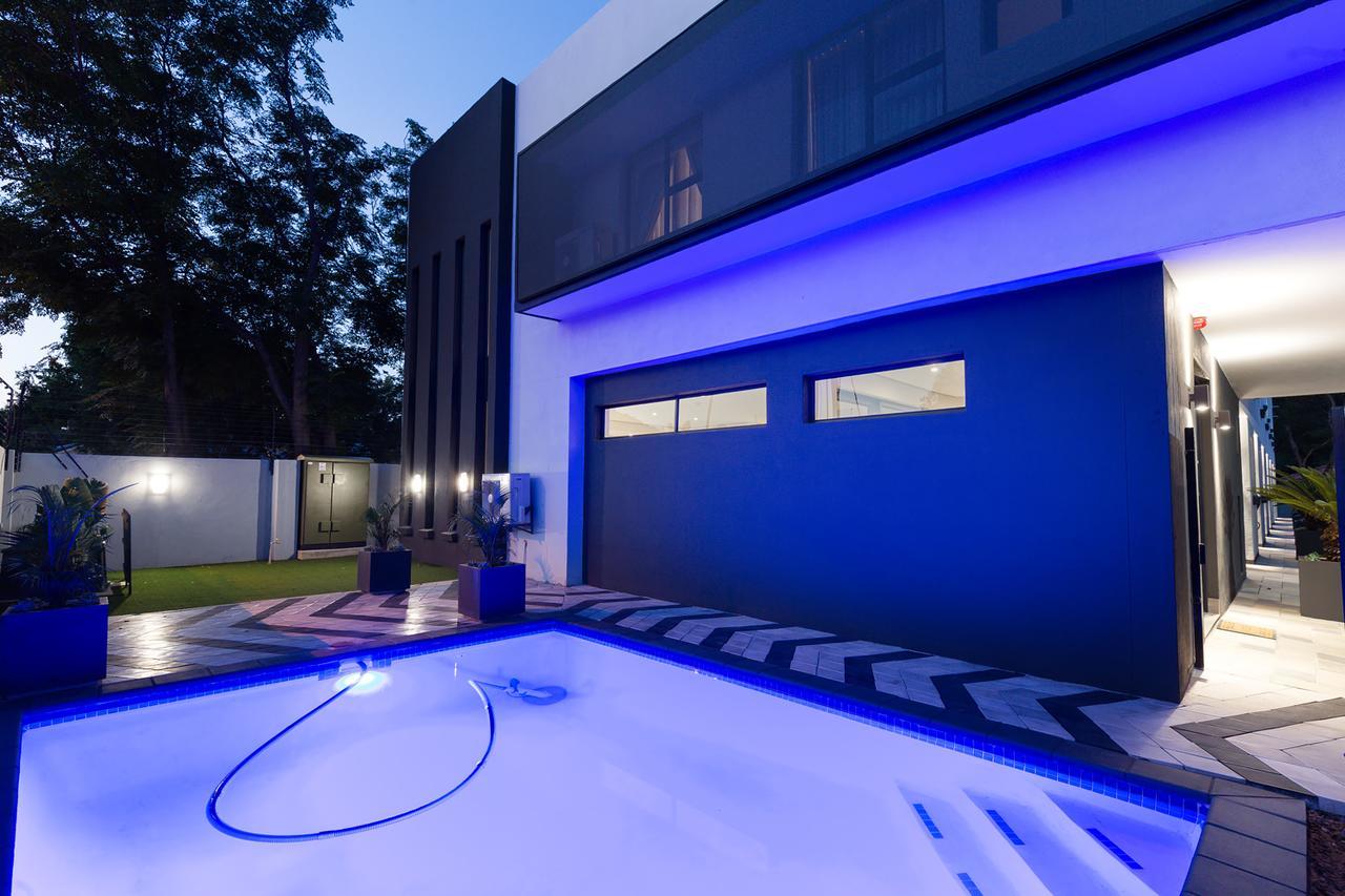 City Mews On Independence Gaborone Luaran gambar